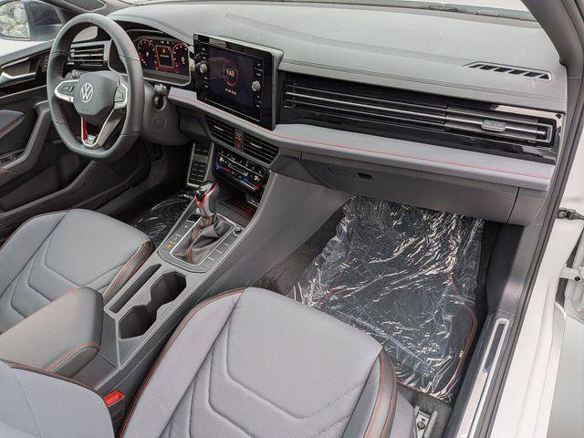 New 2026 Volkswagen Jetta GLI Autobahn FWD image 32