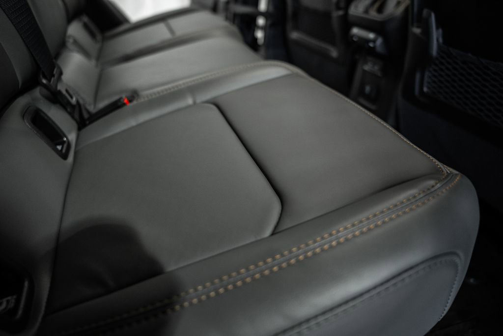 New 2026 Jeep Gladiator Mojave AWD/4WD image 32