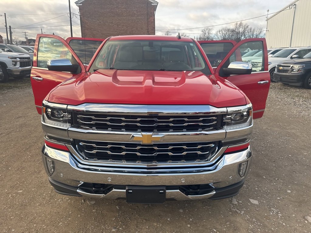 Used 2018 Chevrolet Silverado 1500 LTZ w/ Sport Package image 42