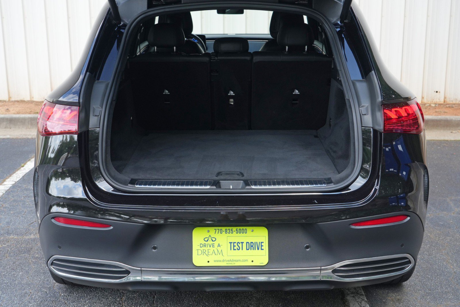 Used 2023 Mercedes-Benz EQE 500 4MATIC SUV image 9