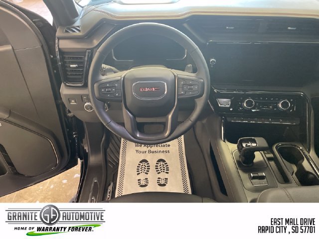 Used 2026 GMC Sierra 1500 AT4 w/ AT4 Premium Package AWD/4WD image 18