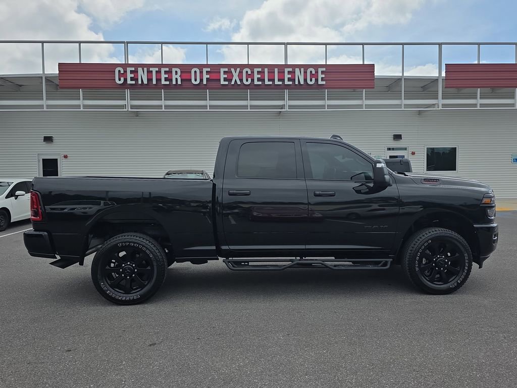 Used 2025 RAM 2500 Big Horn AWD/4WD image 8