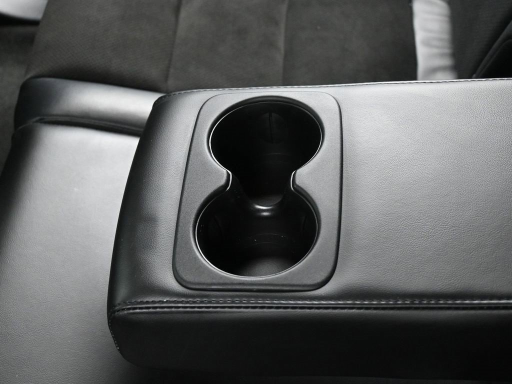 Used 2021 Jeep Grand Cherokee Laredo X image 24