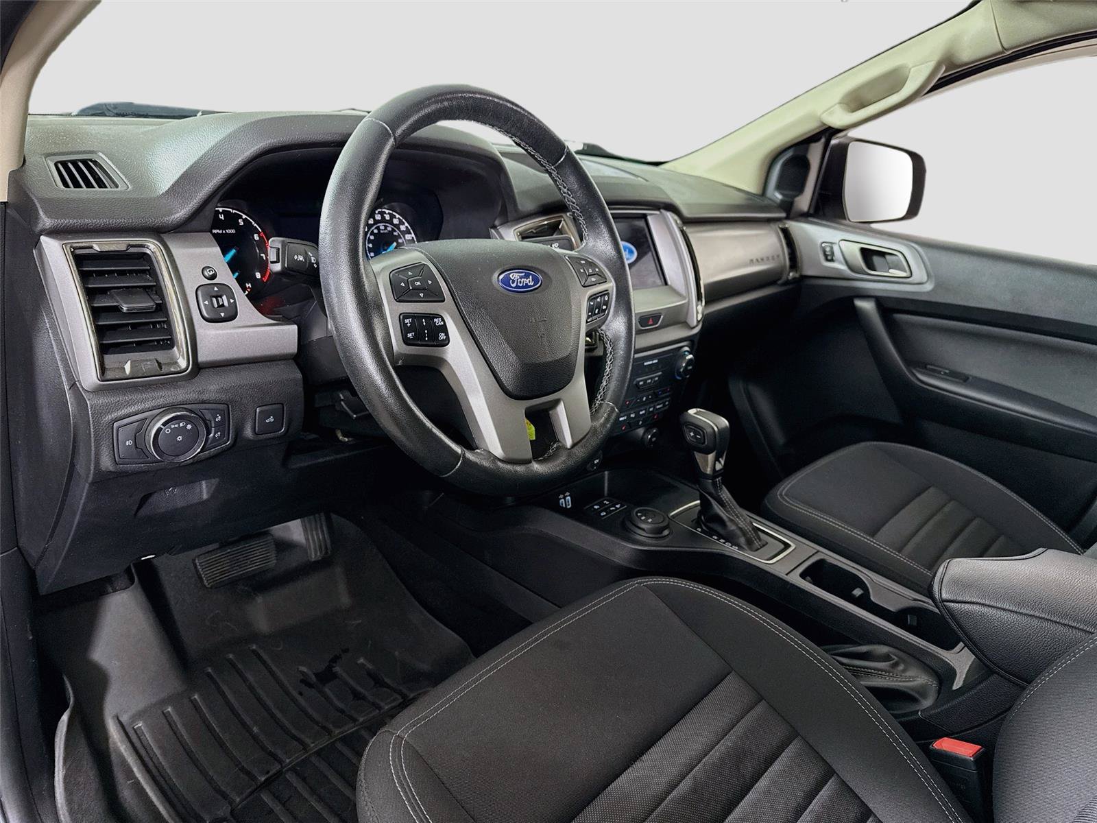 Used 2021 Ford Ranger XLT w/ Equipment Group 302A High AWD/4WD image 3