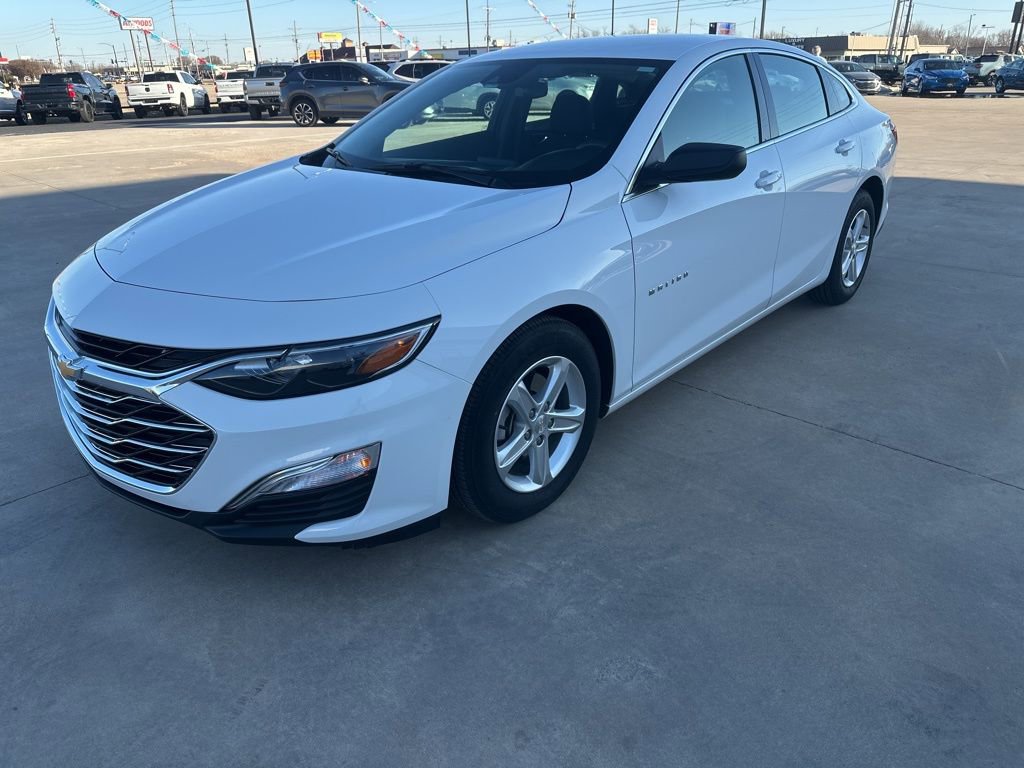 Used 2025 Chevrolet Malibu LS image 26