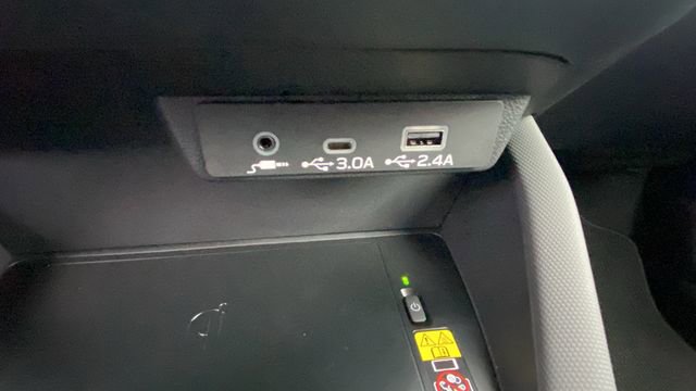 Used 2025 Subaru Forester Limited image 29
