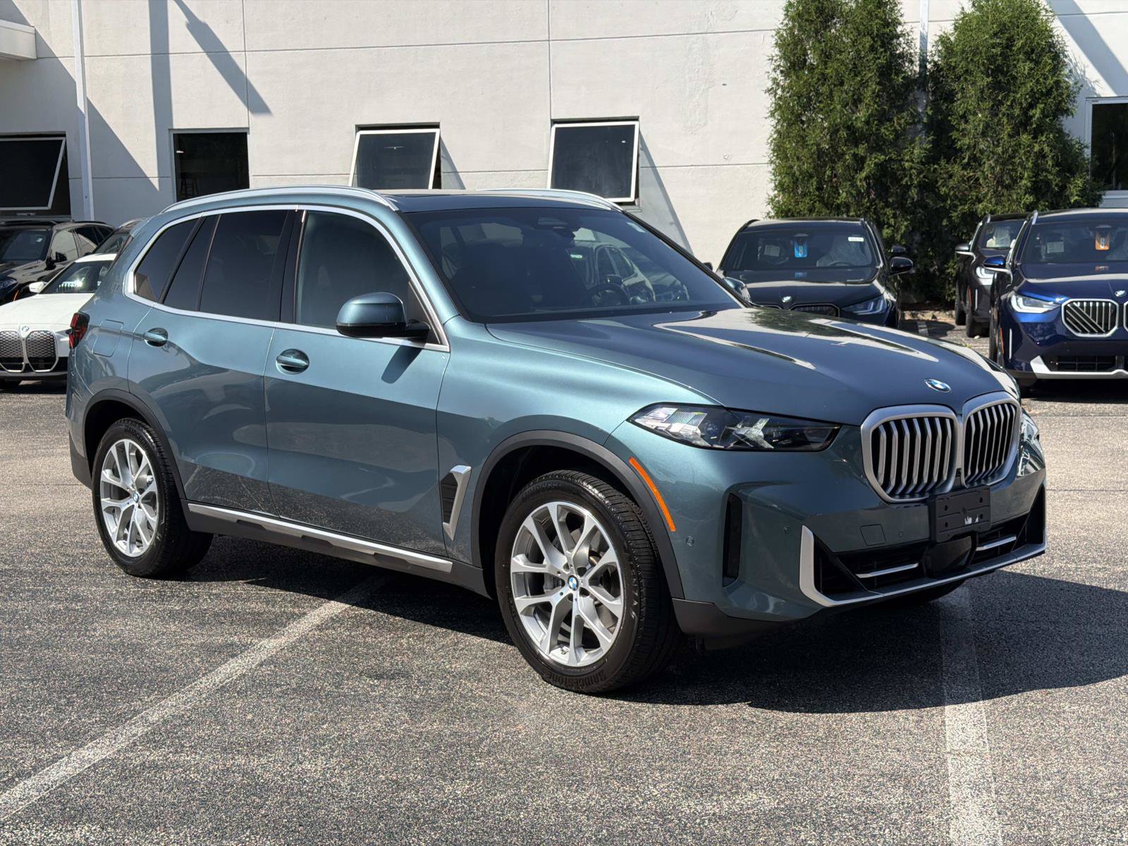 Certified 2024 BMW X5 xDrive40i AWD/4WD image 5