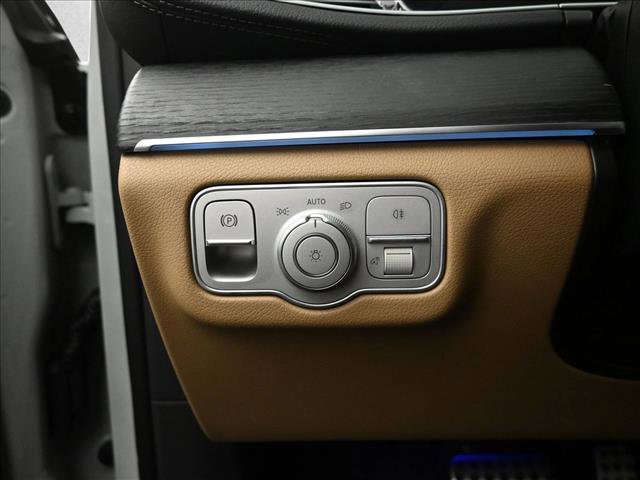 New 2026 Mercedes-Benz GLS 450 4MATIC image 19