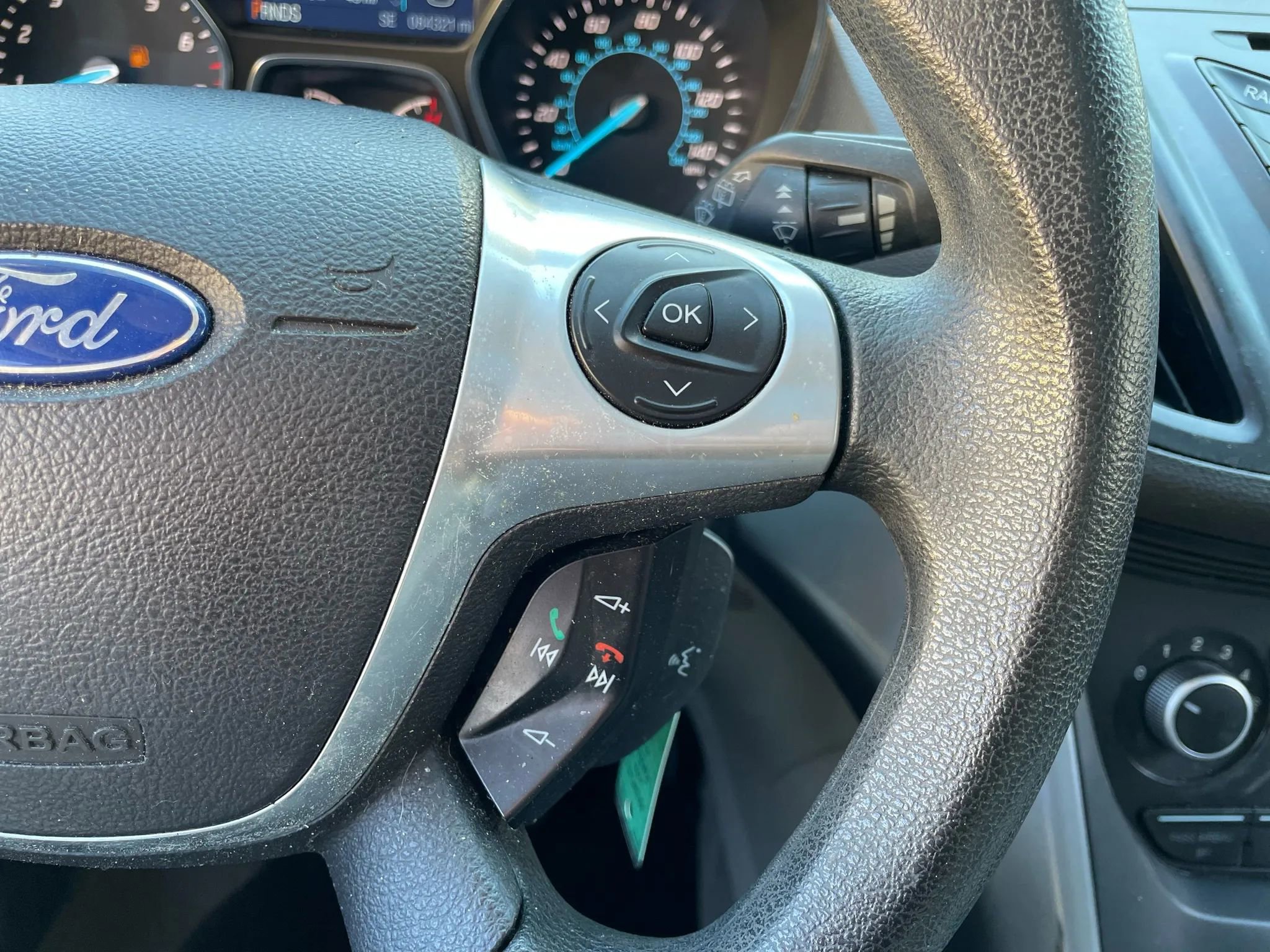 Used 2013 Ford Escape SE image 32