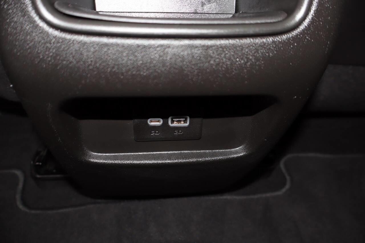 Used 2023 Cadillac XT5 Premium Luxury w/ Technology Package image 14