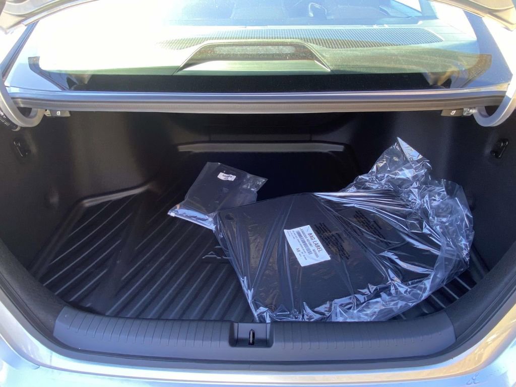 New 2025 Honda Accord SE image 28