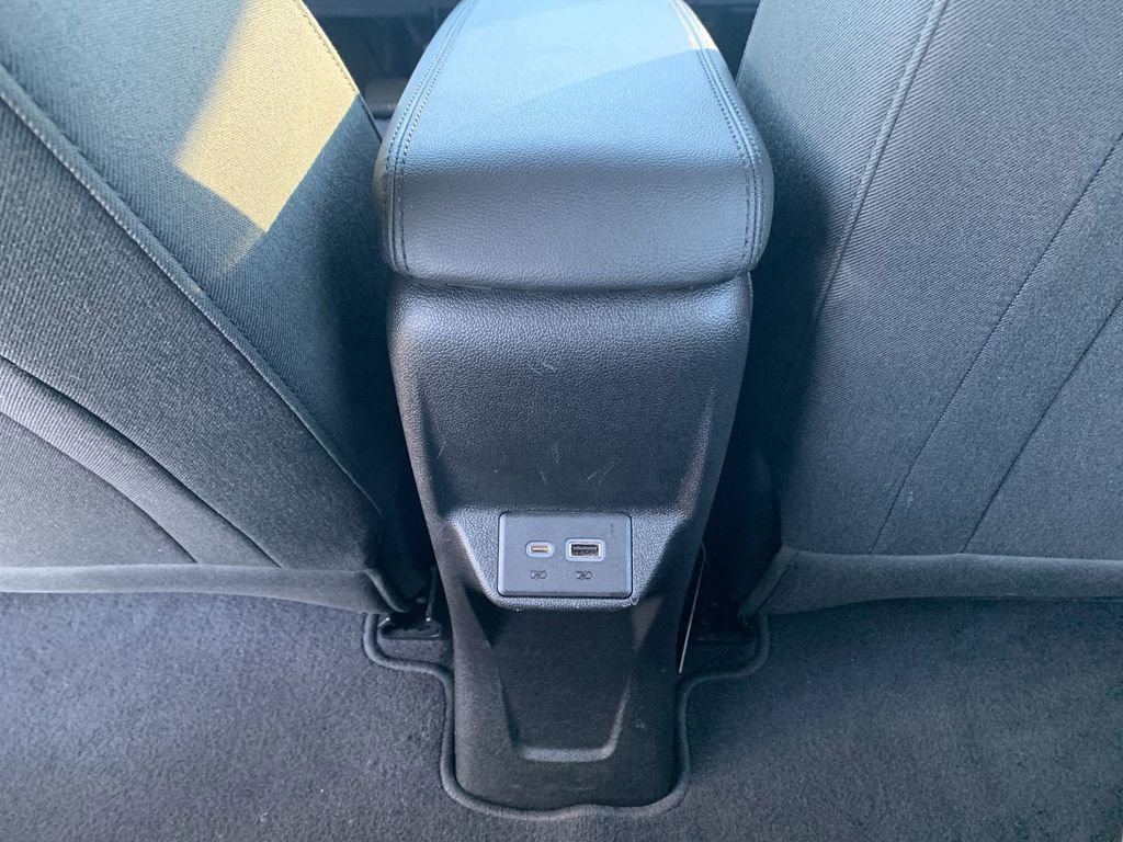 Certified 2022 Chevrolet Bolt EUV LT image 19