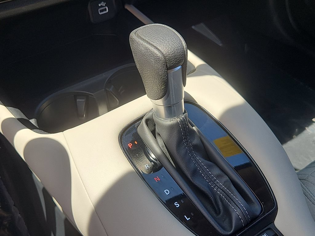 Certified 2024 Honda HR-V LX image 22