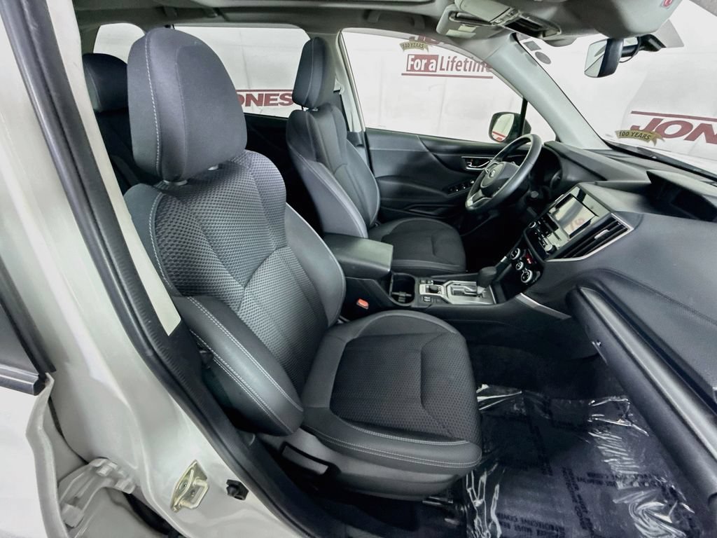 Used 2020 Subaru Forester Premium w/ Popular Package #1 AWD/4WD image 31