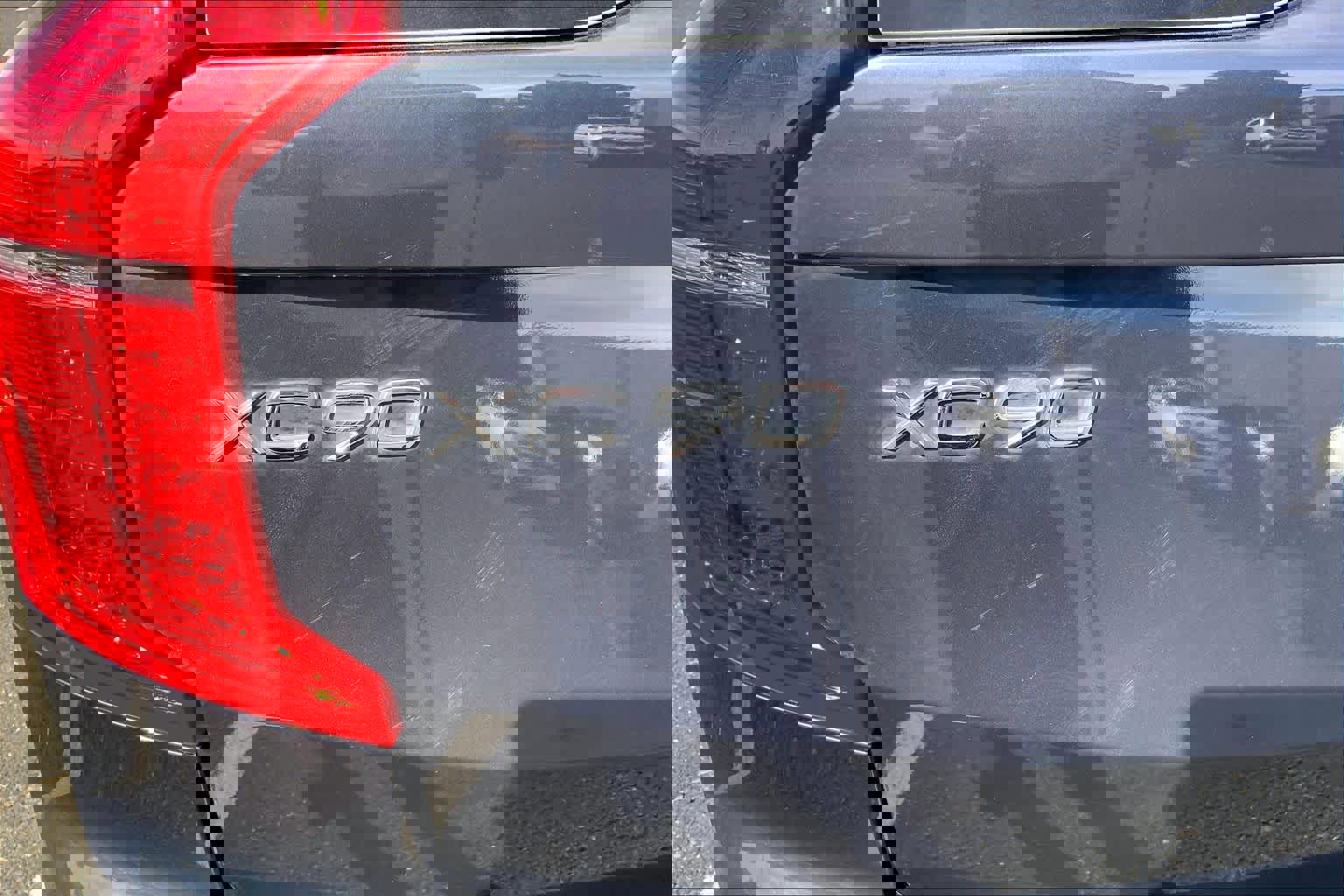 Used 2023 Volvo XC90 T8 Ultimate w/ Lounge Package image 10