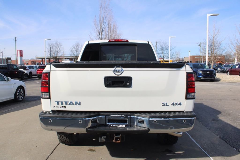 Used 2013 Nissan Titan SL w/ Moonroof Pkg image 8