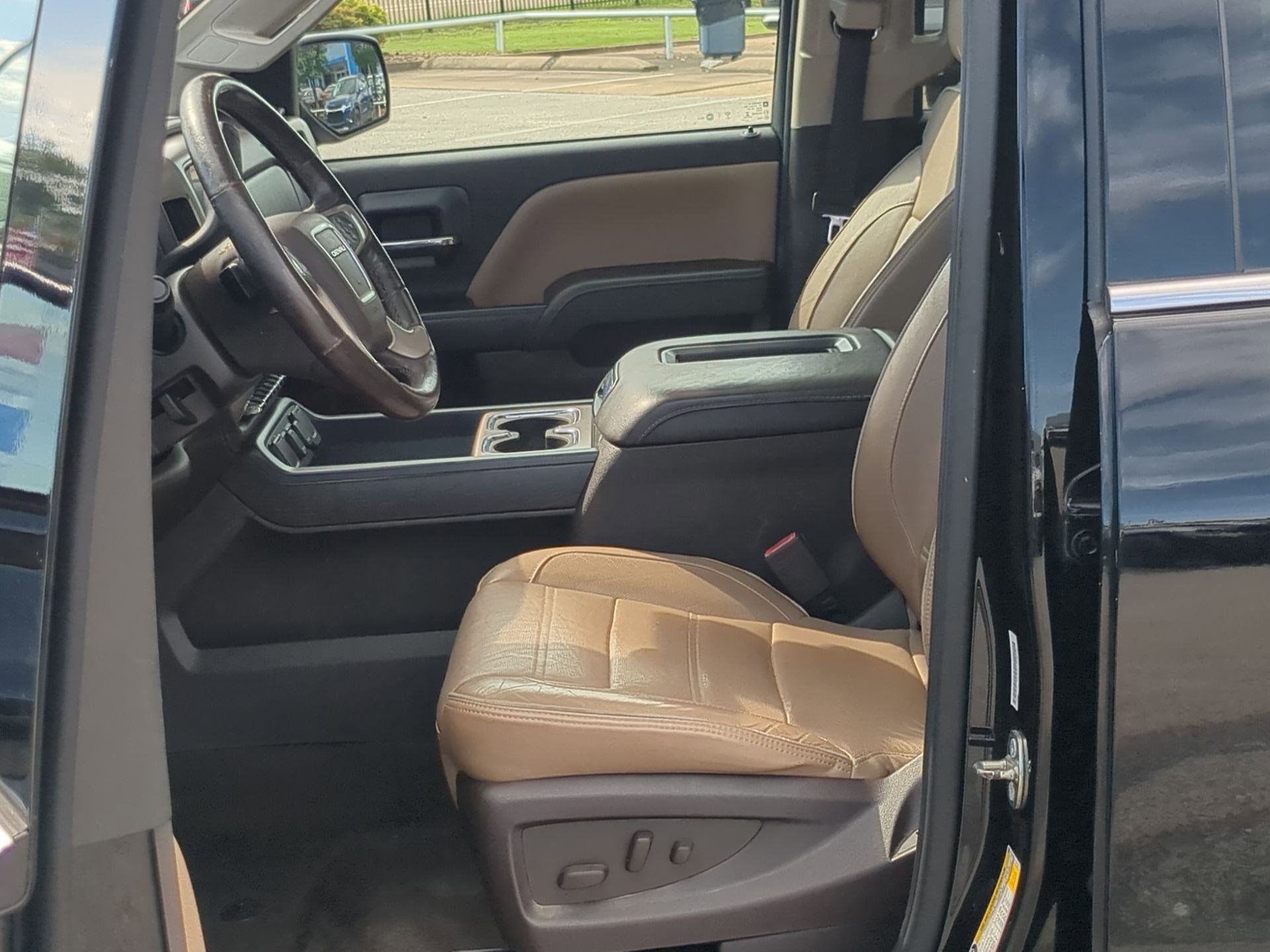 Used 2018 GMC Sierra 1500 Denali w/ Denali Ultimate Package AWD/4WD image 11