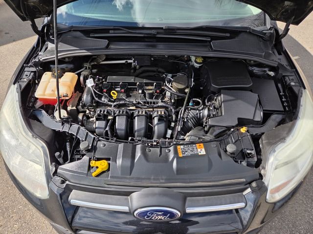 Used 2014 Ford Focus SE w/ Equipment Group 201A image 10