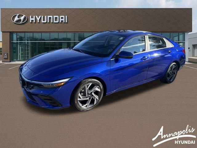 Certified 2025 Hyundai Elantra Limited