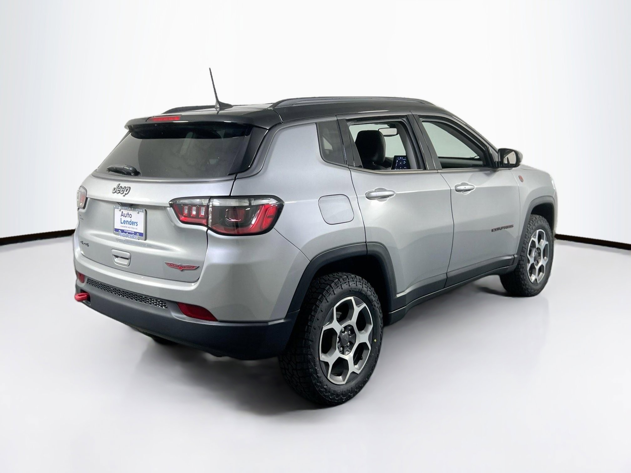 Used 2022 Jeep Compass Trailhawk w/ Trailhawk Convenience Group image 5