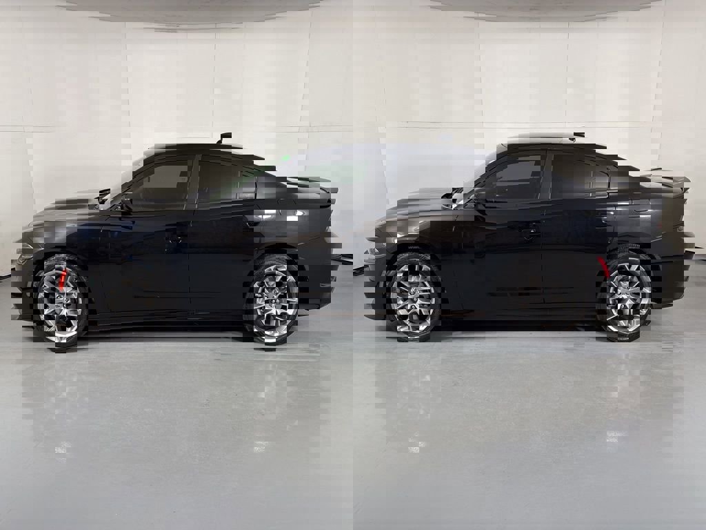 Used 2023 Dodge Charger GT image 5