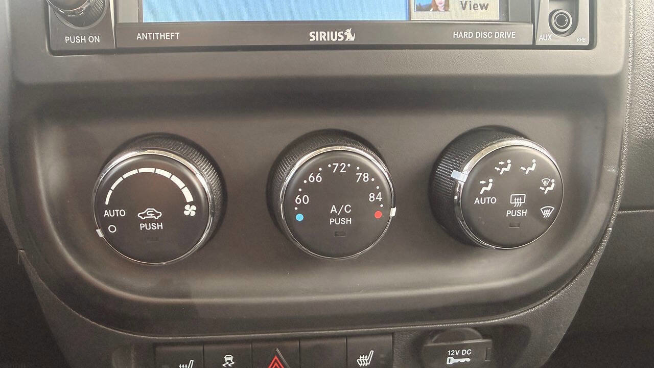 Used 2012 Jeep Patriot Limited w/ Sun/Sound Group AWD/4WD image 33