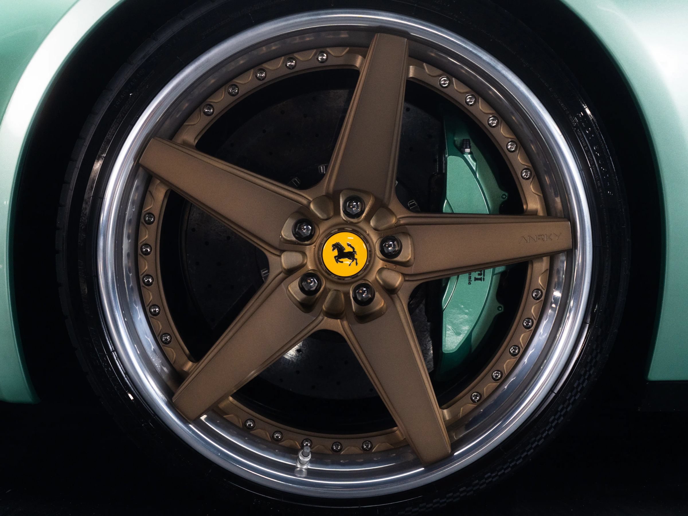Used 2012 Ferrari FF AWD/4WD image 4