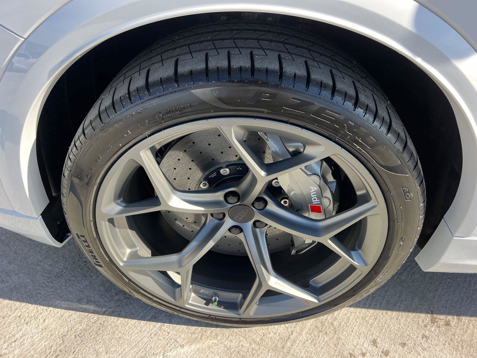 New 2026 Audi RS Q8 performance image 11