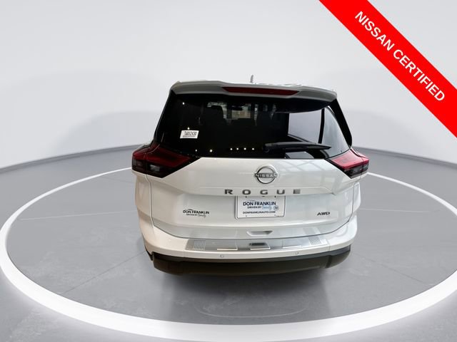 Certified 2026 Nissan Rogue SV image 7