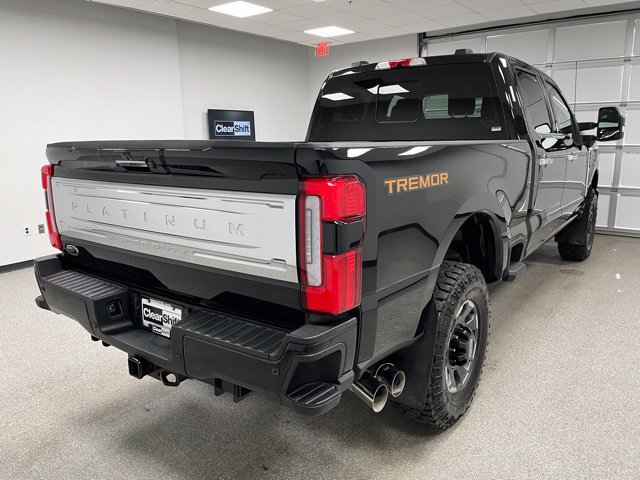 Used 2024 Ford F350 Platinum w/ Tremor Off-Road Package AWD/4WD image 10