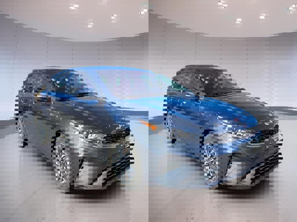 Used 2023 Kia Forte LXS w/ LXS Technology Package