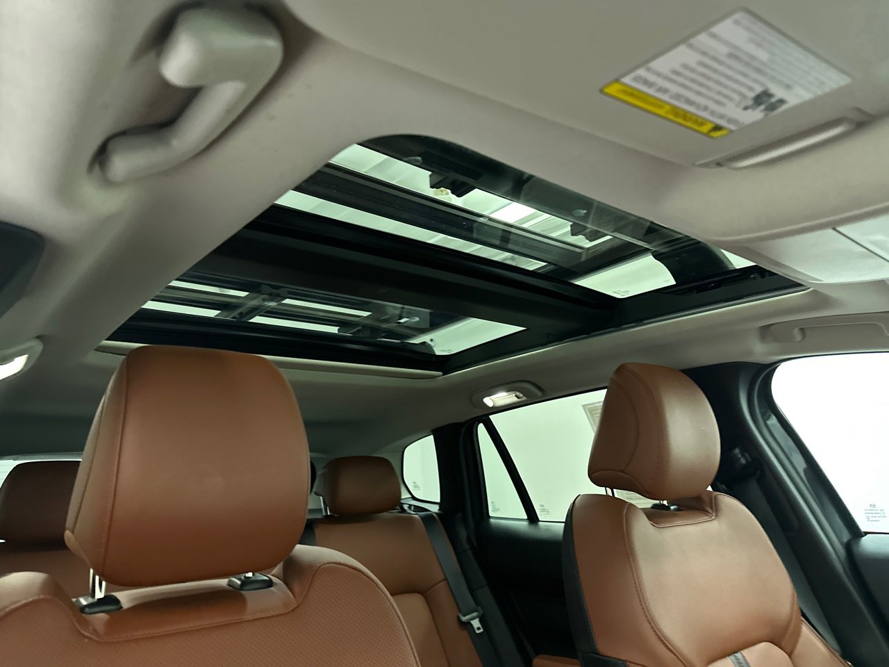 Certified 2025 MAZDA CX-50 Meridian Edition w/ Apex Package image 12