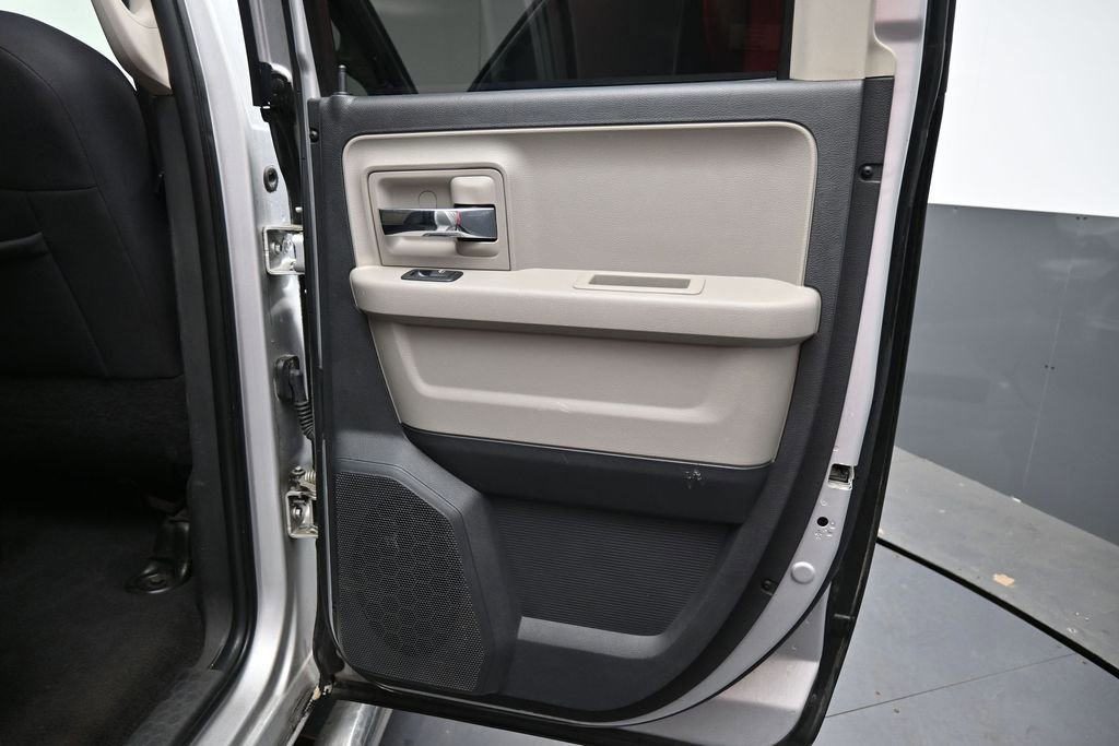 Used 2010 Dodge Ram 1500 Truck SLT w/ SLT Plus D←cor Group AWD/4WD image 18