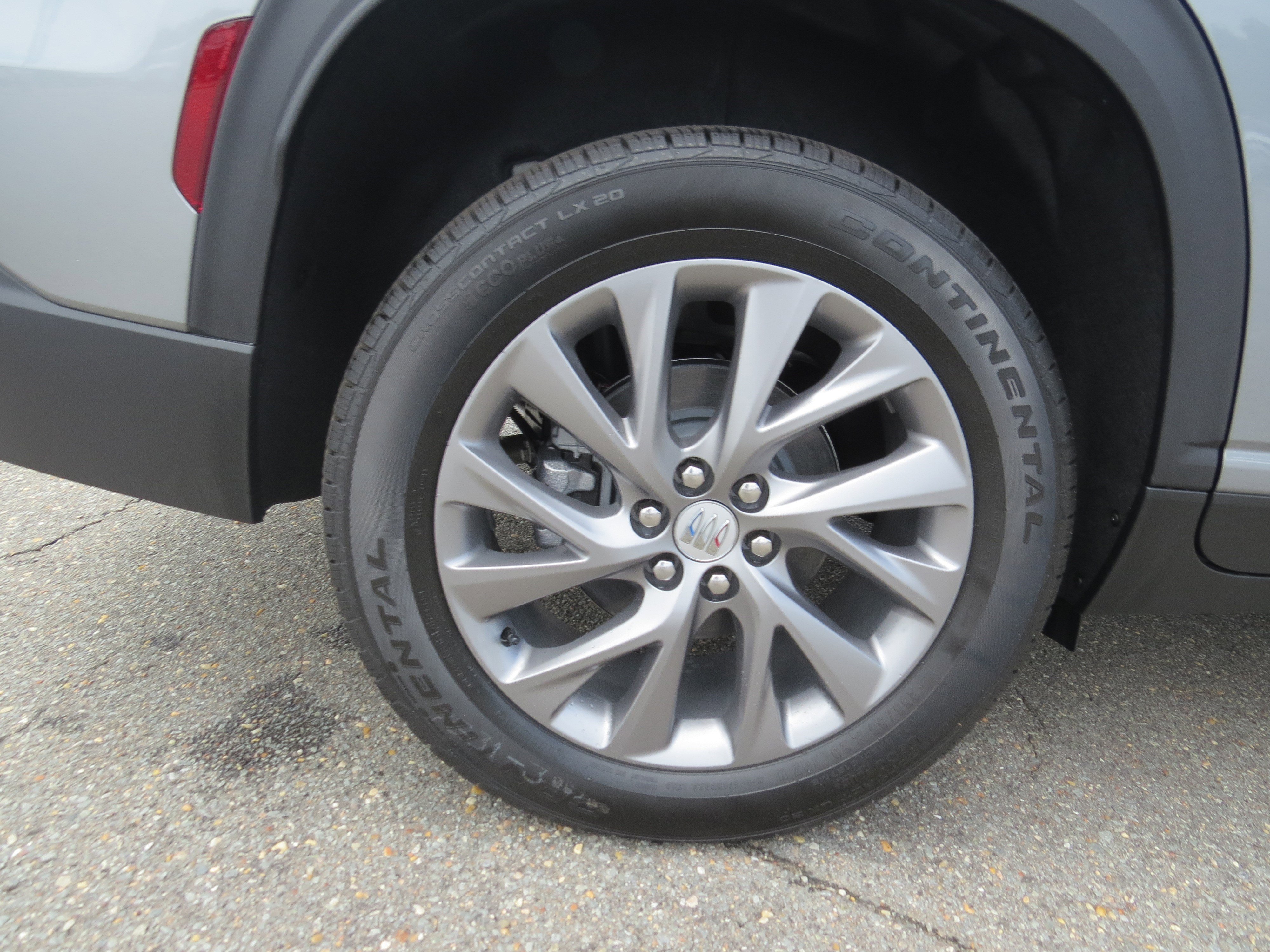 New 2025 Buick Enclave Preferred w/ Power Package image 11