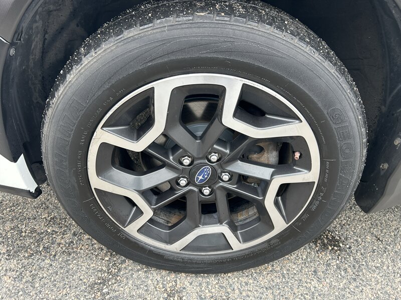 Used 2016 Subaru Crosstrek 2.0i Limited AWD/4WD image 7