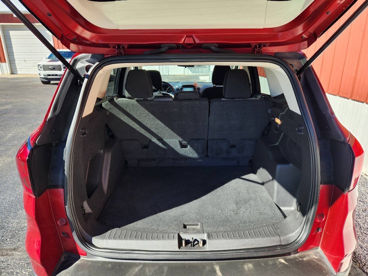 Used 2019 Ford Escape SE AWD/4WD image 13