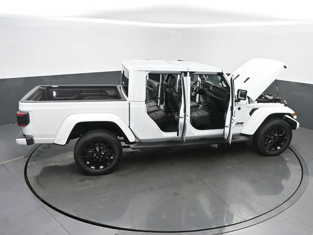 Used 2023 Jeep Gladiator Overland image 63