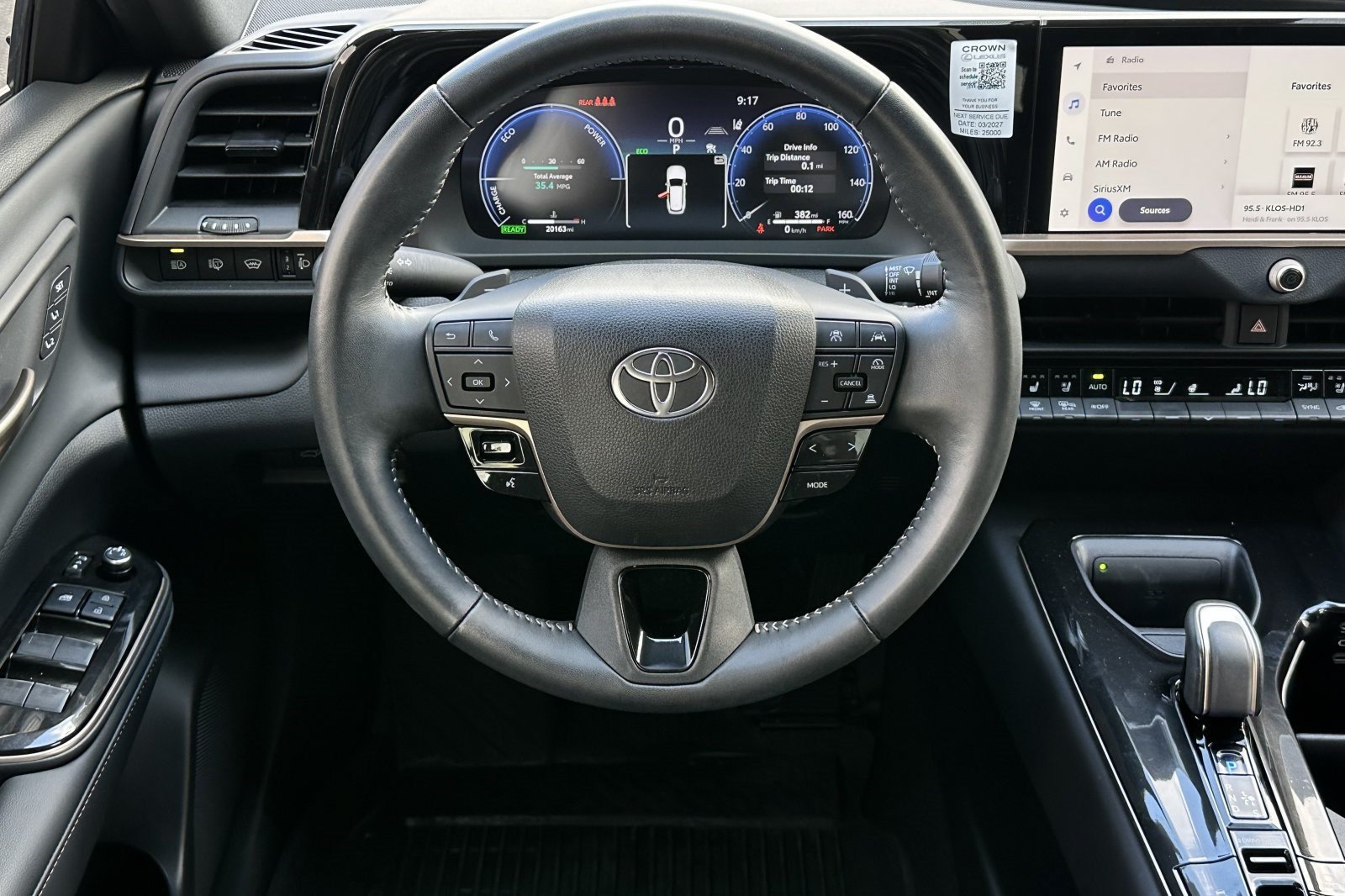 Used 2025 Toyota Crown Signia AWD/4WD image 30