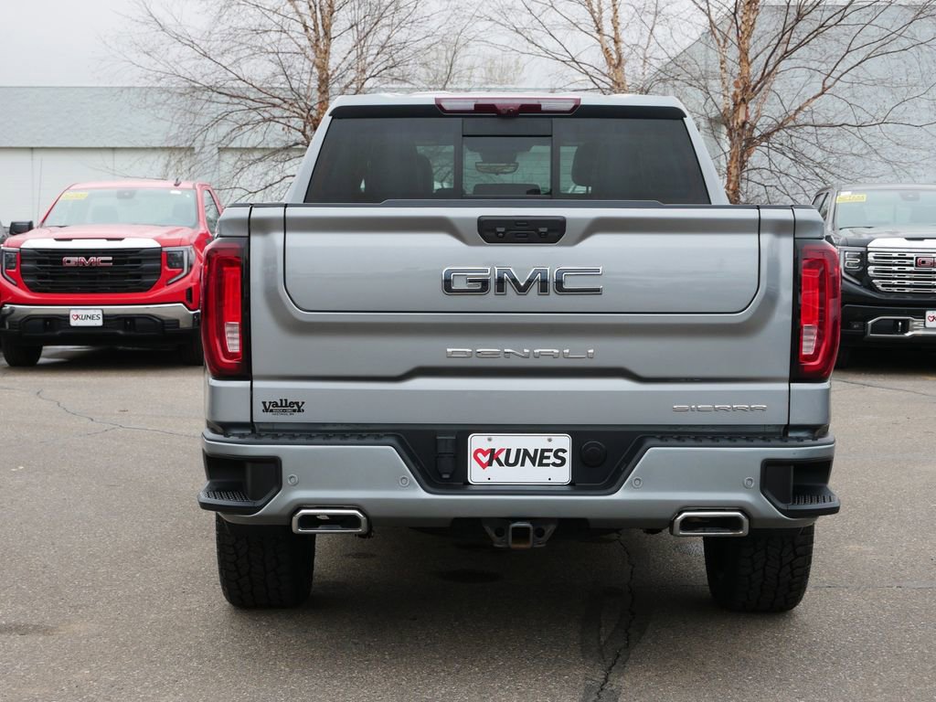 Used 2023 GMC Sierra 1500 Denali Ultimate AWD/4WD image 9