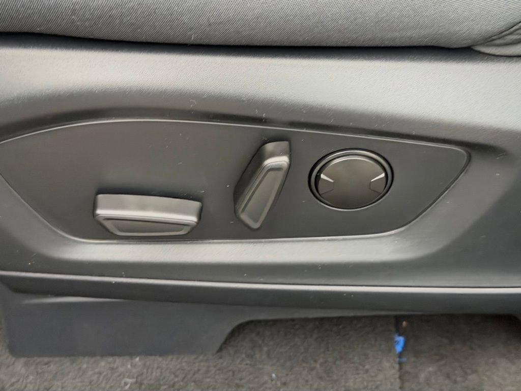 New 2026 Ford Explorer Active image 15