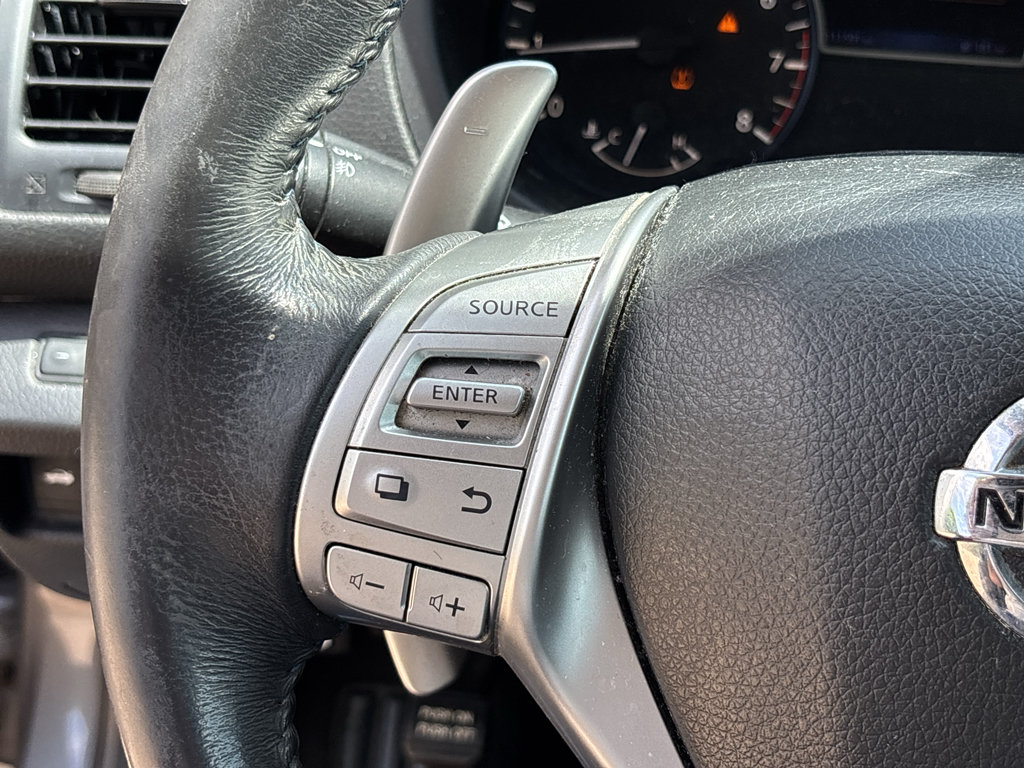 Used 2017 Nissan Altima 2.5 SR w/ Midnight Edition Package FWD image 18
