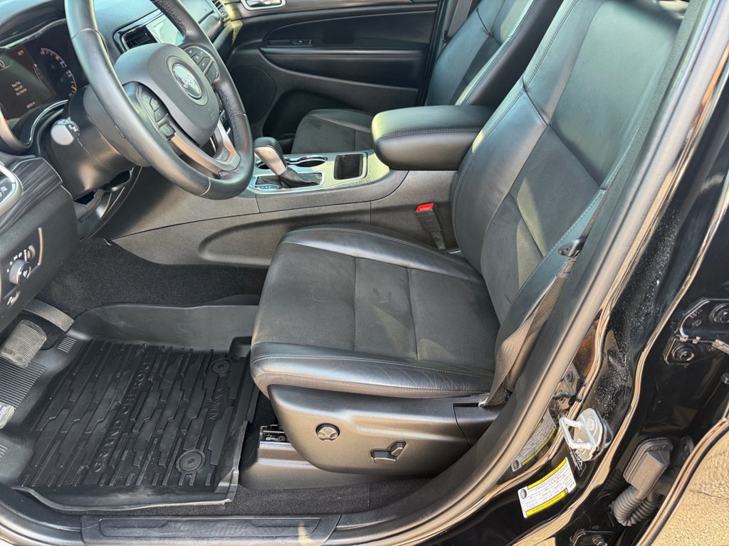 Used 2021 Jeep Grand Cherokee Laredo X AWD/4WD image 10