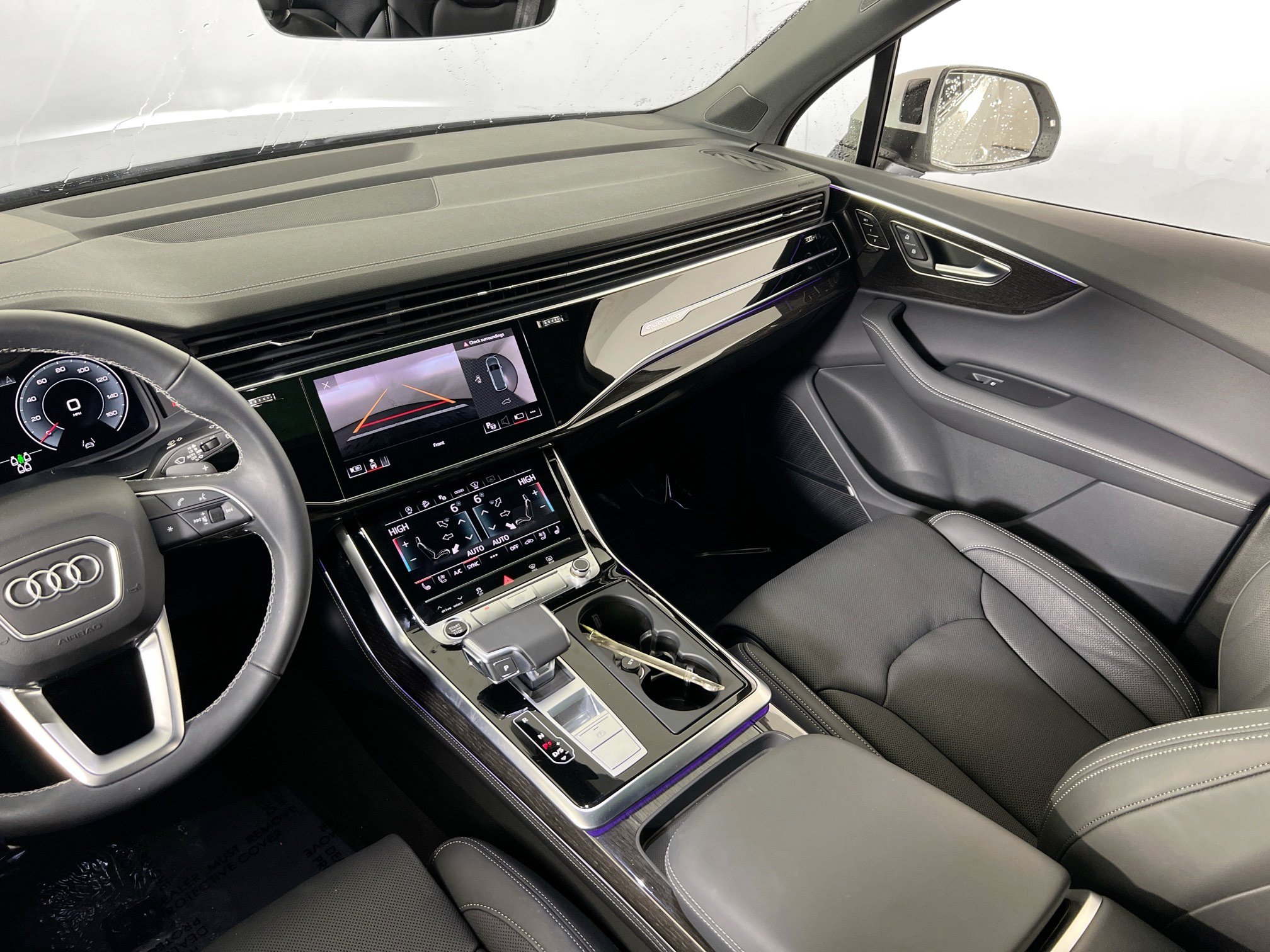 Used 2025 Audi Q7 3.0T Prestige AWD/4WD image 24