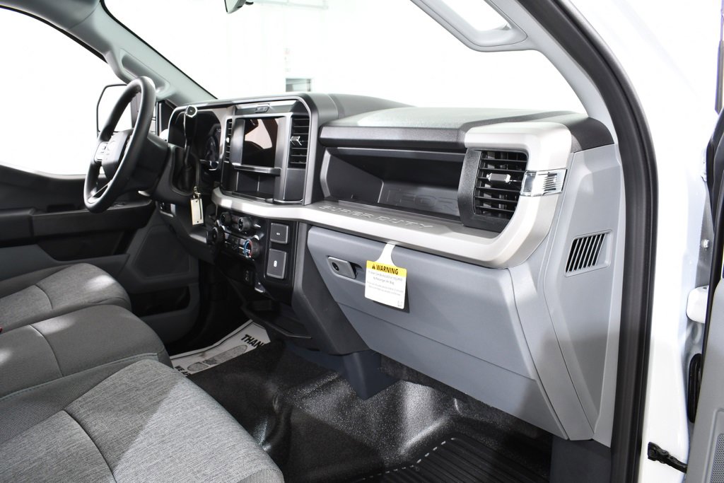 New 2026 Ford F250 XL w/ 360-Degree Camera Package image 9