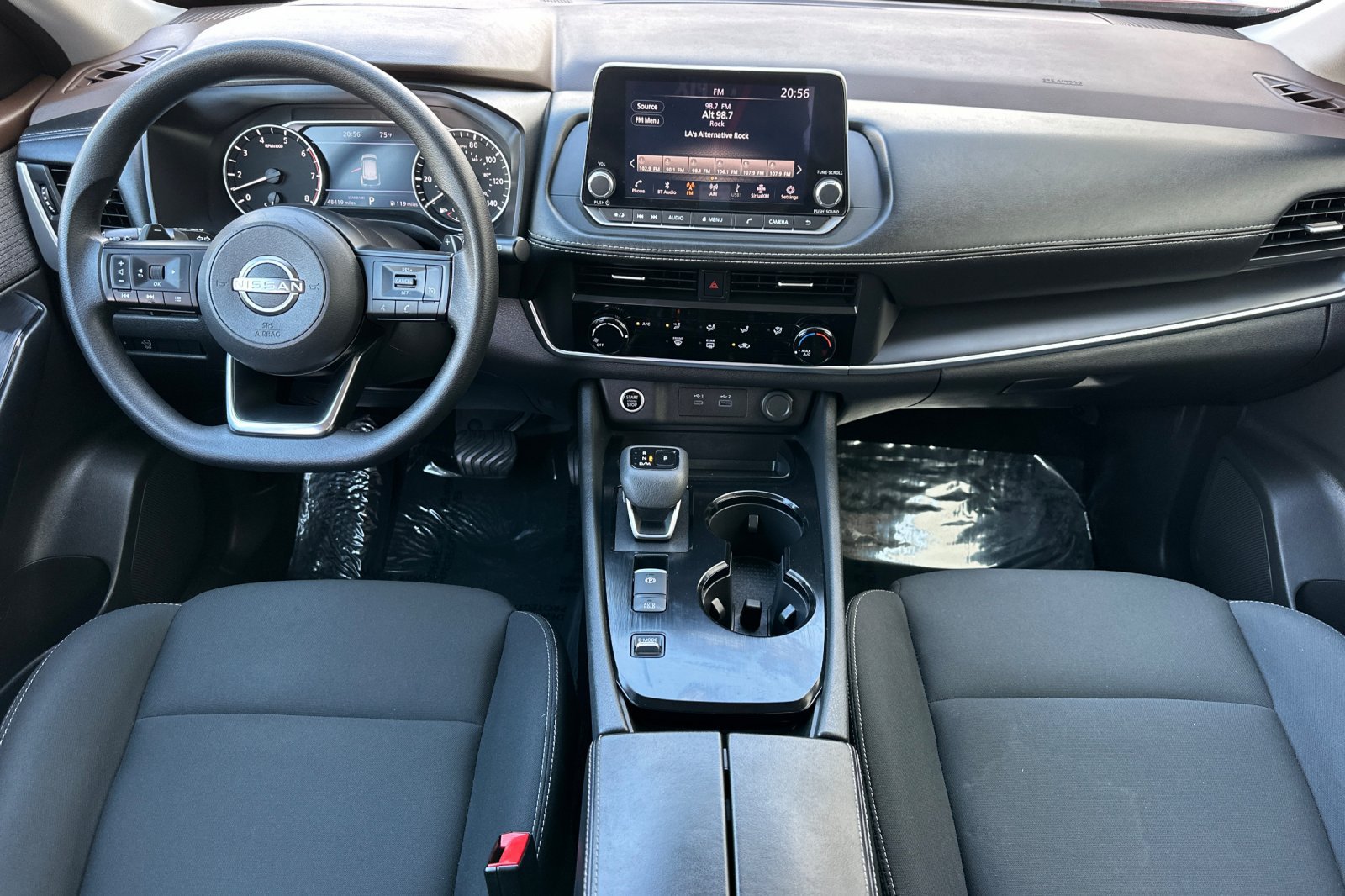 Used 2023 Nissan Rogue S FWD image 16