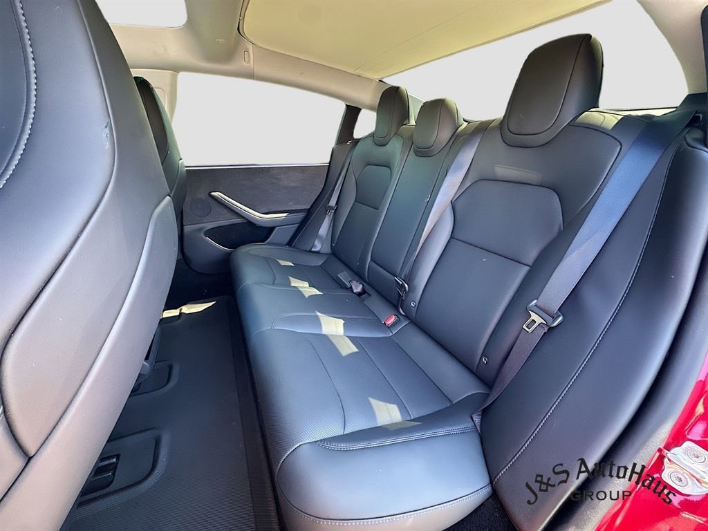Used 2024 Tesla Model 3 Performance image 28