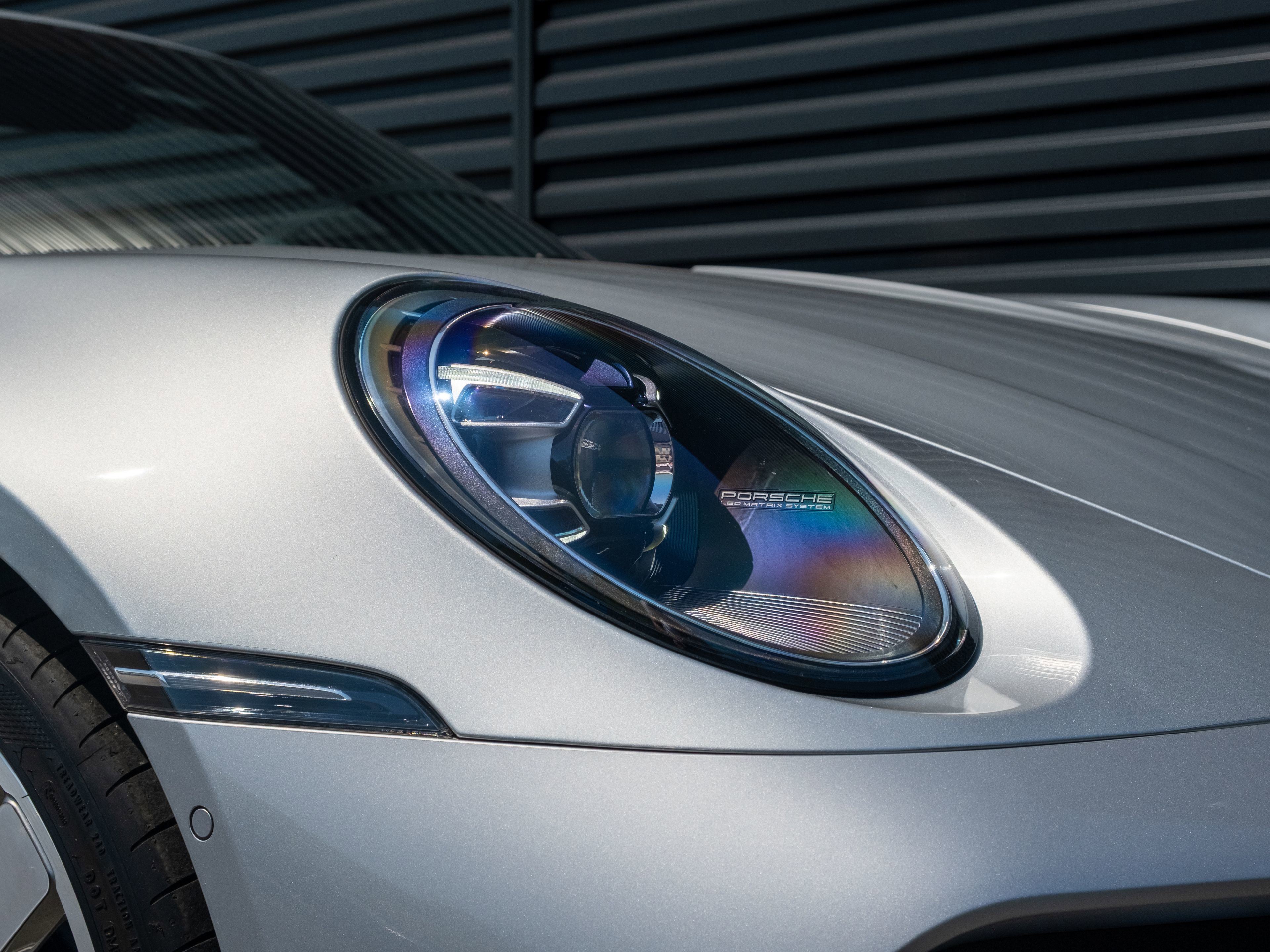 Certified 2022 Porsche 911 Turbo AWD/4WD image 42