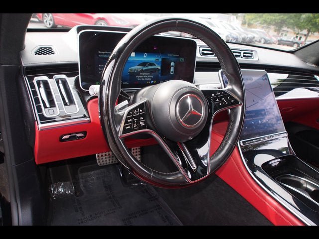 Used 2022 Mercedes-Benz S 580 4MATIC Sedan w/ AMG Line Package image 17