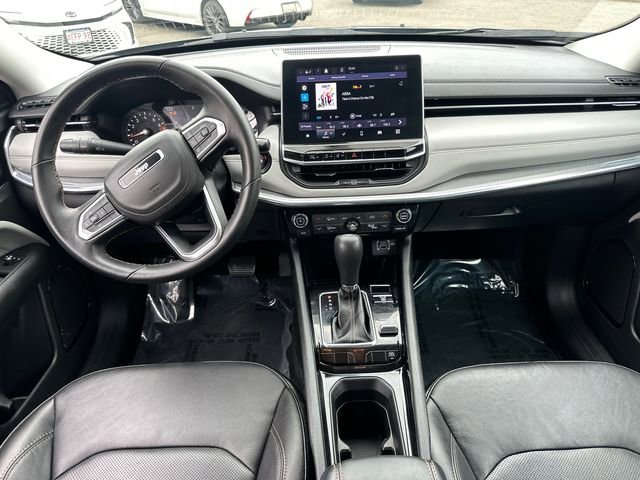 Used 2022 Jeep Compass Limited image 19