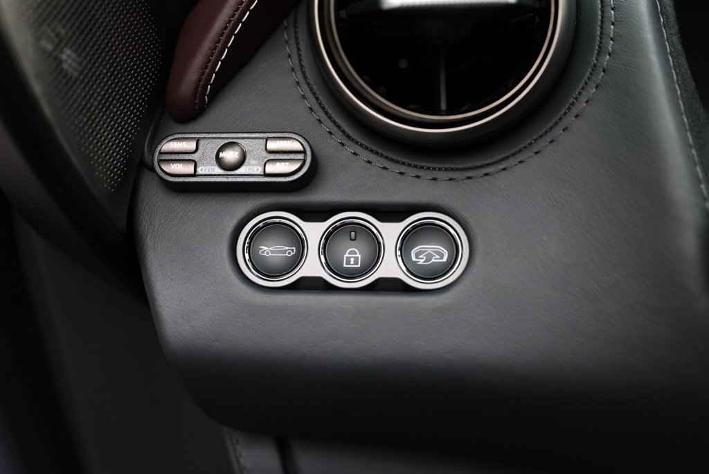 Used 2018 McLaren 720S Performance image 29